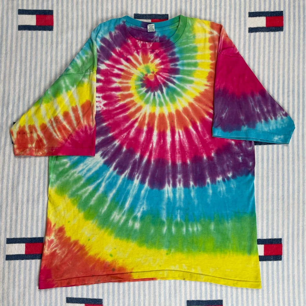 Vintage Tie Dye Colorful short sleeve tee shirt